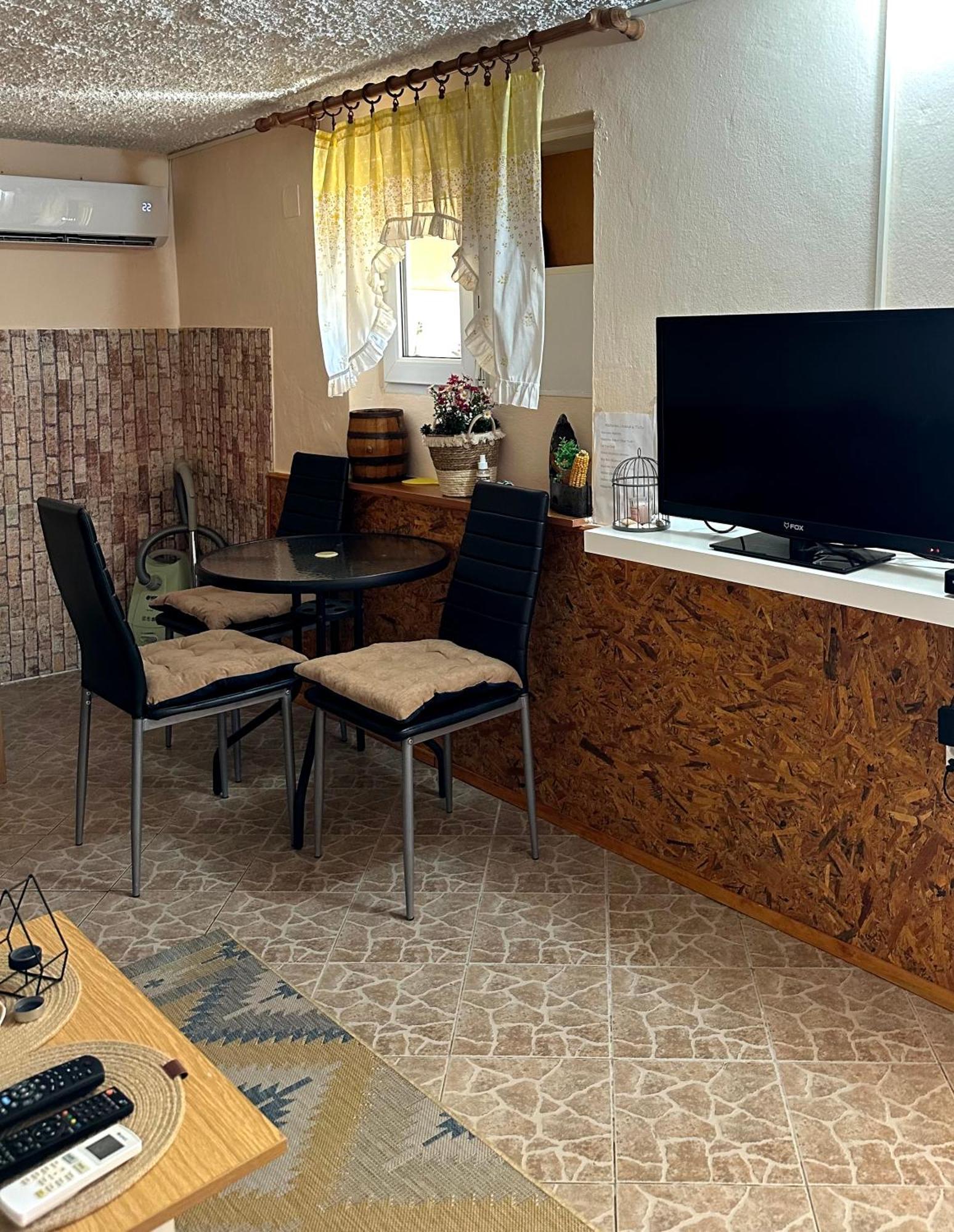 Ninic Family Apartments Tivat Luaran gambar